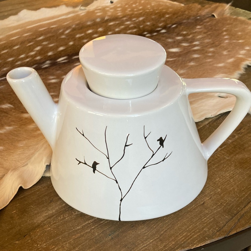 NWOT Urban Modern Teapot Handmade by Urban Soule